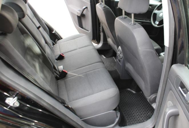 Volkswagen Golf V с пробегом 2007 года, цена 550 000 рублей, 218346 км, хэтчбек, Автокод Объявления
