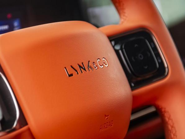 Lynk &amp; Co 900 с пробегом 2025 года, цена 7 200 000 рублей, 24850 км, внедорожник, Автокод Объявления