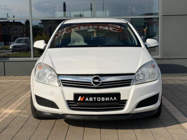 Opel Astra H Рестайлинг с пробегом 2011 года, цена 670 000 рублей, 278743 км, седан, Автокод Объявления