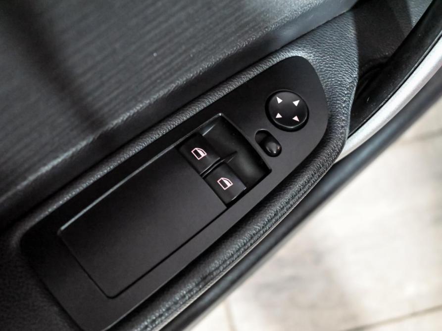 BMW 1 серии I (E81/E82/E87/E88) Рестайлинг Екатеринбург  - изображение 12