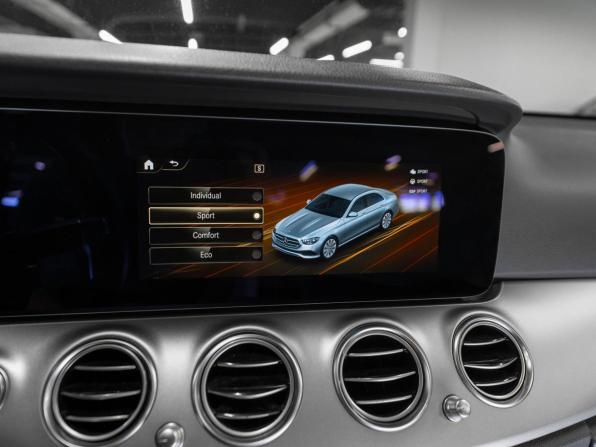 Mercedes-Benz E-Класс V (W213 S213 C238) Рестайлинг с пробегом 2020 года, цена 2 750 000 рублей, 146500 км, седан, Автокод Объявления