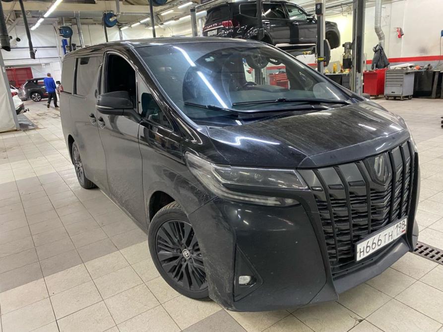 Toyota Alphard III Рестайлинг Санкт-Петербург  - изображение 2