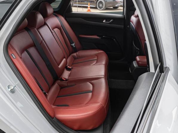Kia K5 III с пробегом 2021 года, цена 2 899 000 рублей, 48088 км, седан, Автокод Объявления