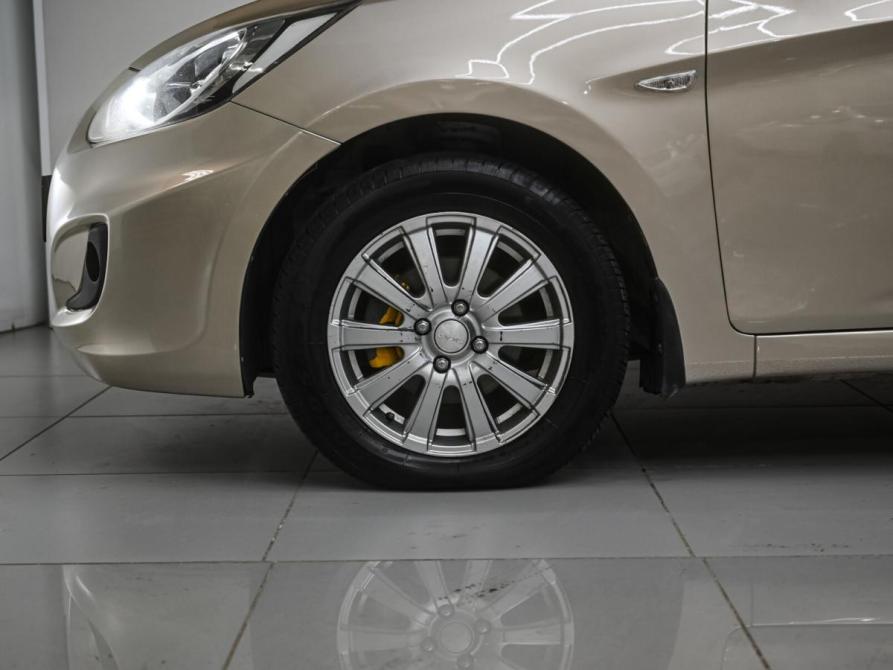 Hyundai Solaris I Челябинск  - изображение 5