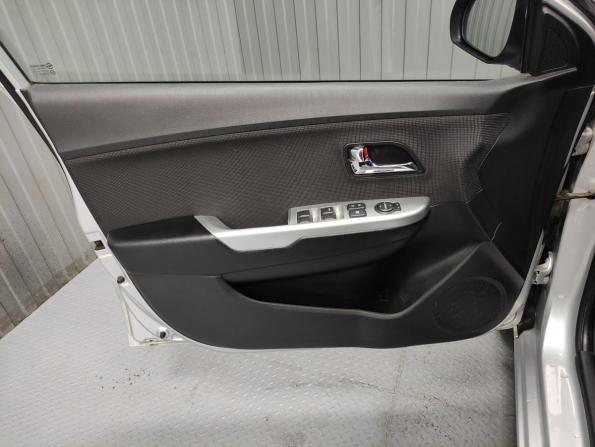 Kia Rio III с пробегом 2013 года, цена 909 000 рублей, 120512 км, хэтчбек, Автокод Объявления