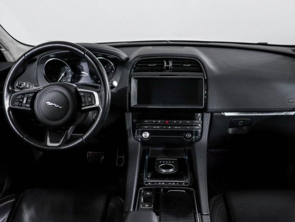 Jaguar F-Pace I с пробегом 2019 года, цена 3 440 000 рублей, 100028 км, внедорожник, Автокод Объявления