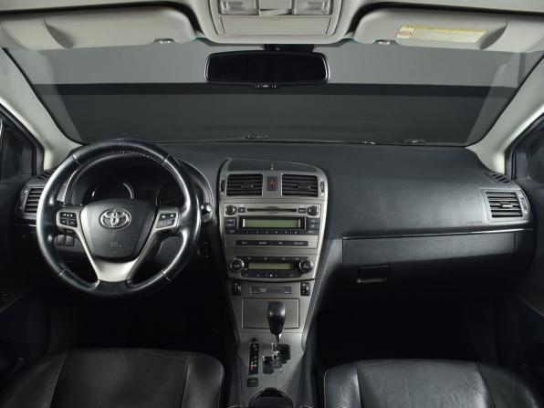 Toyota Avensis III с пробегом 2011 года, цена 924 995 рублей, 396856 км, седан, Автокод Объявления