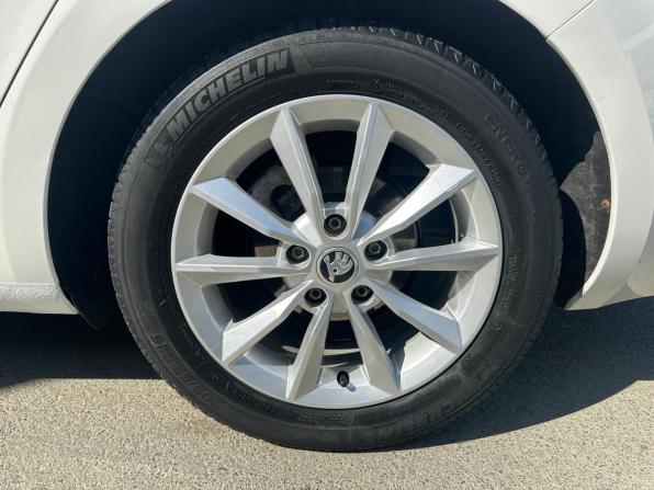 Skoda Octavia III (A7) с пробегом 2013 года, цена 1 095 000 рублей, 187021 км, лифтбек, Автокод Объявления
