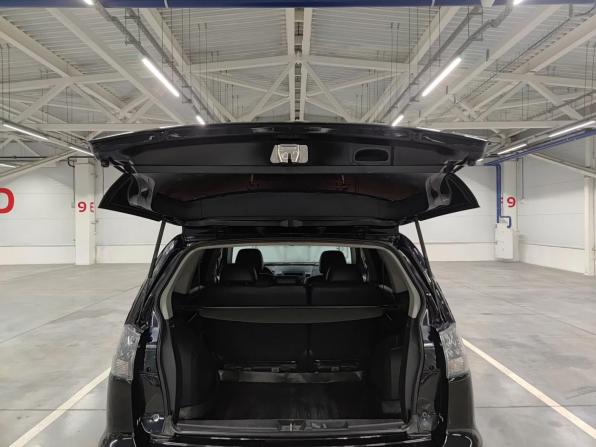 Mitsubishi Outlander II Рестайлинг с пробегом 2012 года, цена 1 099 000 рублей, 192471 км, внедорожник, Автокод Объявления