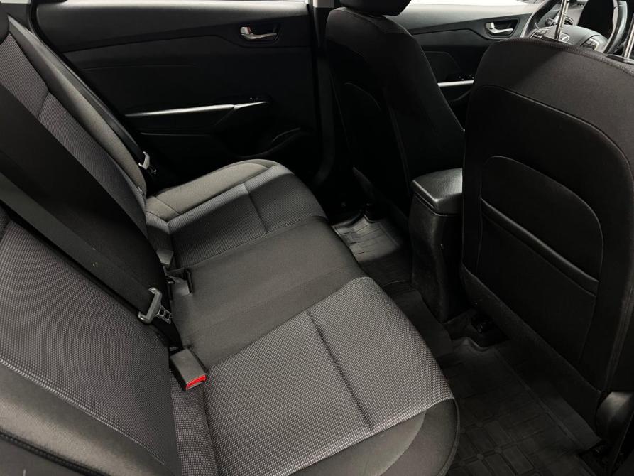 Hyundai Solaris II Санкт-Петербург  - изображение 11