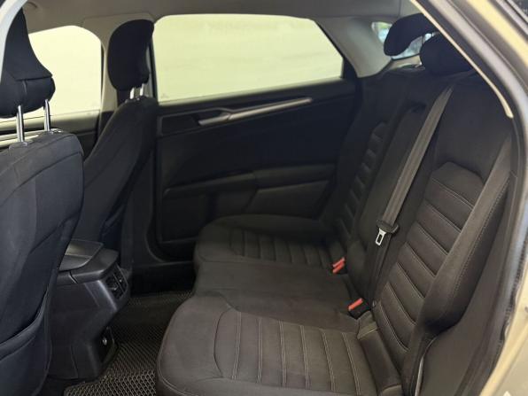 Ford Mondeo V с пробегом 2015 года, цена 1 390 000 рублей, 191571 км, седан, Автокод Объявления
