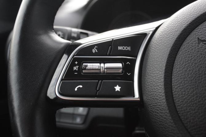 Kia Cerato IV Рестайлинг с пробегом 2021 года, цена 2 395 000 рублей, 45497 км, седан, Автокод Объявления