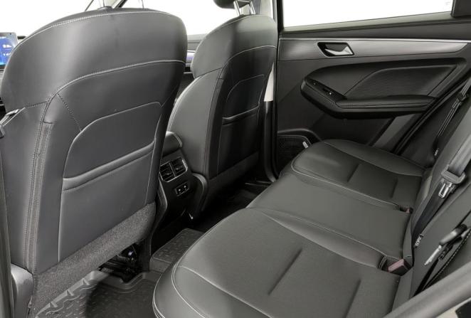 Haval Jolion I Рестайлинг с пробегом 2025 года, цена 2 210 000 рублей, 26000 км, внедорожник, Автокод Объявления