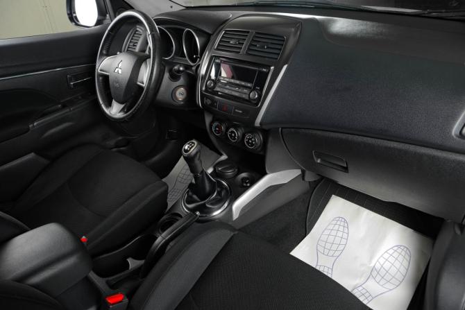 Mitsubishi ASX I с пробегом 2013 года, цена 1 099 000 рублей, 125650 км, внедорожник, Автокод Объявления