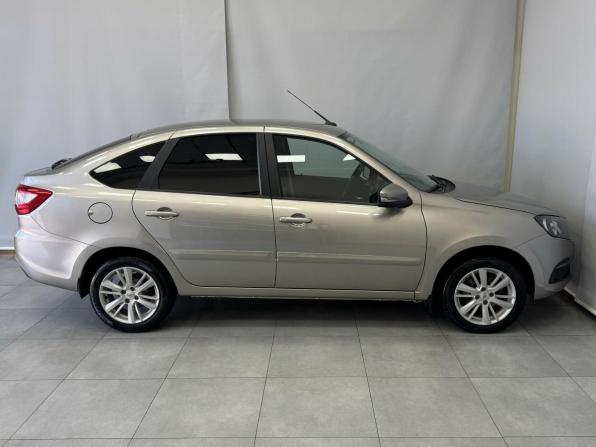 Lada (ВАЗ) Granta I Рестайлинг с пробегом 2021 года, цена 749 000 рублей, 50723 км, хэтчбек, Автокод Объявления
