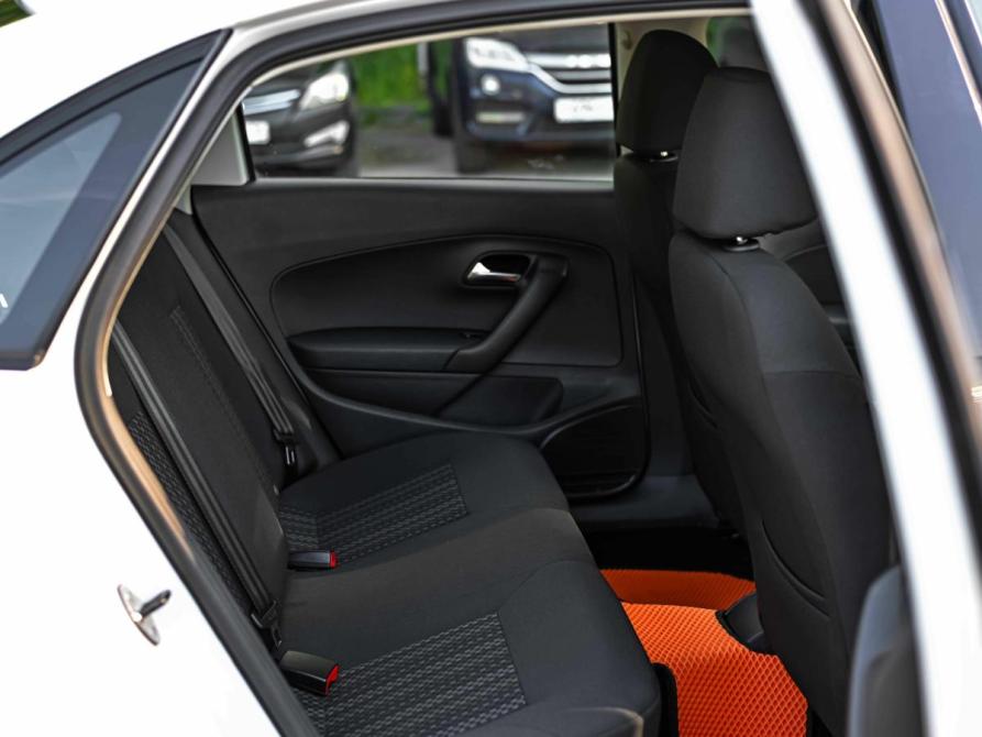 Volkswagen Polo V Рестайлинг Санкт-Петербург  - изображение 11