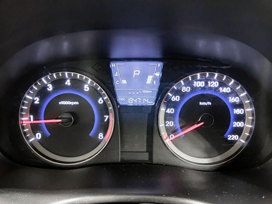 Hyundai Solaris I Уфа  - изображение 16