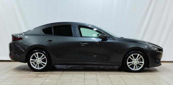 Mazda 3 IV (BP) с пробегом 2019 года, цена 1 700 000 рублей, 46450 км, седан, Автокод Объявления