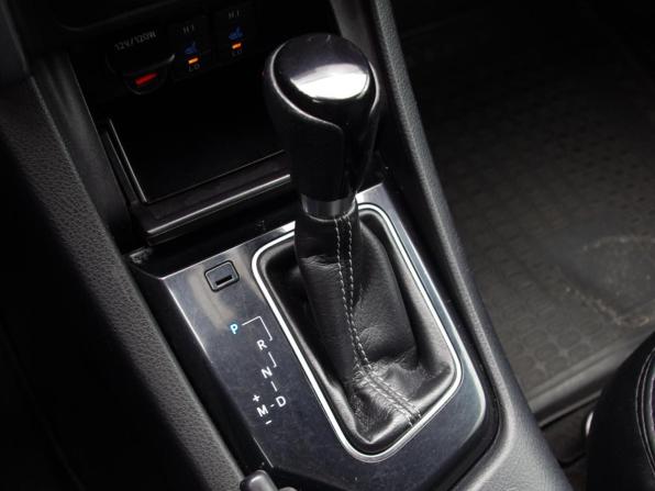 Toyota Corolla XI (E160 E170 E180) Рестайлинг 1 с пробегом 2016 года, цена 1 490 000 рублей, 167112 км, седан, Автокод Объявления