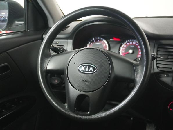 Kia Rio II Рестайлинг с пробегом 2010 года, цена 520 000 рублей, 105682 км, седан, Автокод Объявления