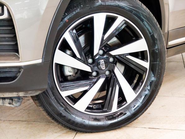 Geely Atlas Pro с пробегом 2023 года, цена 2 080 000 рублей, 32917 км, внедорожник, Автокод Объявления