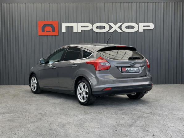 Ford Focus III с пробегом 2013 года, цена 697 000 рублей, 238654 км, хэтчбек, Автокод Объявления