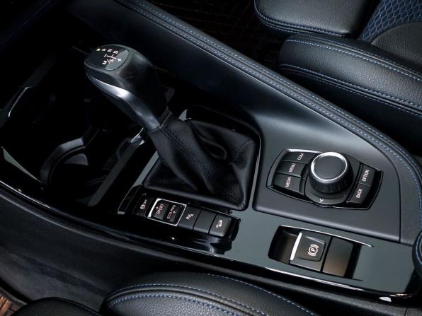 BMW X1 II (F48) Рестайлинг с пробегом 2019 года, цена 3 200 000 рублей, 107952 км, внедорожник, Автокод Объявления