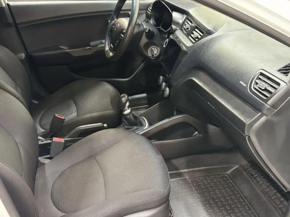 Kia Rio III Рестайлинг с пробегом 2015 года, цена 777 000 рублей, 188000 км, седан, Автокод Объявления