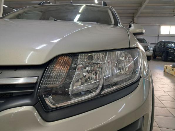 Renault Sandero II с пробегом 2017 года, цена 960 000 рублей, 118102 км, хэтчбек, Автокод Объявления