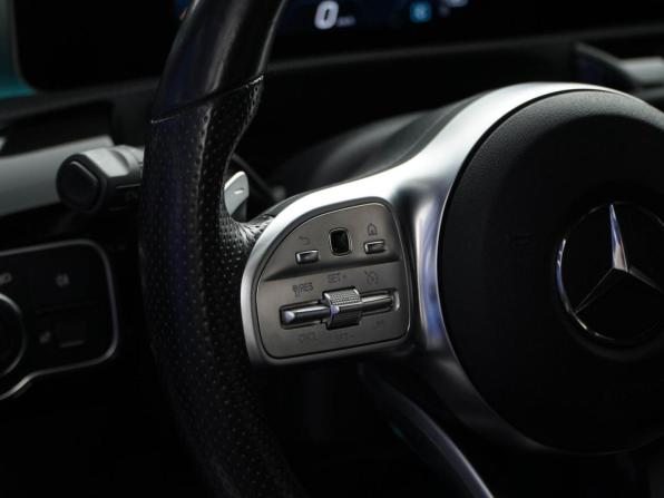 Mercedes-Benz A-Класс IV (W177) с пробегом 2019 года, цена 2 347 077 рублей, 77417 км, хэтчбек, Автокод Объявления