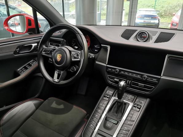 Porsche Macan I Рестайлинг с пробегом 2021 года, цена 7 750 000 рублей, 50878 км, внедорожник, Автокод Объявления