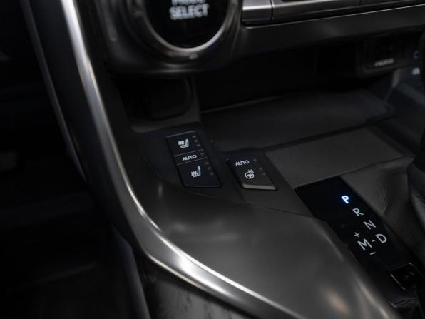 Lexus LX IV с пробегом 2026 года, цена 17 850 000 рублей, 11 км, внедорожник, Автокод Объявления