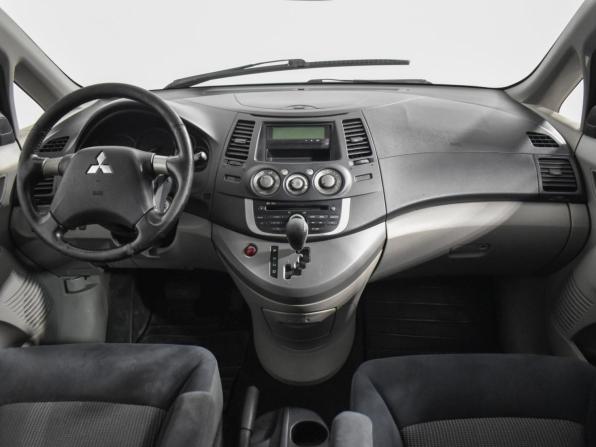 Mitsubishi Grandis I с пробегом 2008 года, цена 659 000 рублей, 276134 км, минивэн, Автокод Объявления