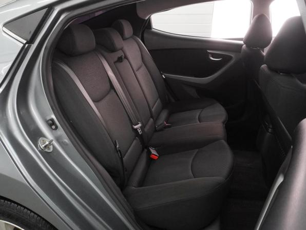 Hyundai Elantra V (MD) Рестайлинг с пробегом 2015 года, цена 1 214 000 рублей, 127061 км, седан, Автокод Объявления