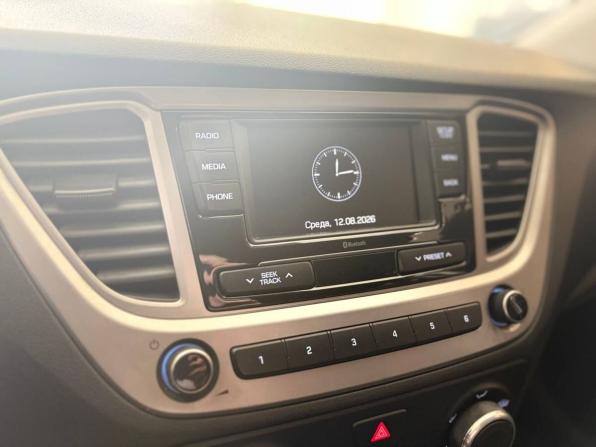 Hyundai Solaris II Рестайлинг с пробегом 2021 года, цена 1 452 000 рублей, 112462 км, седан, Автокод Объявления