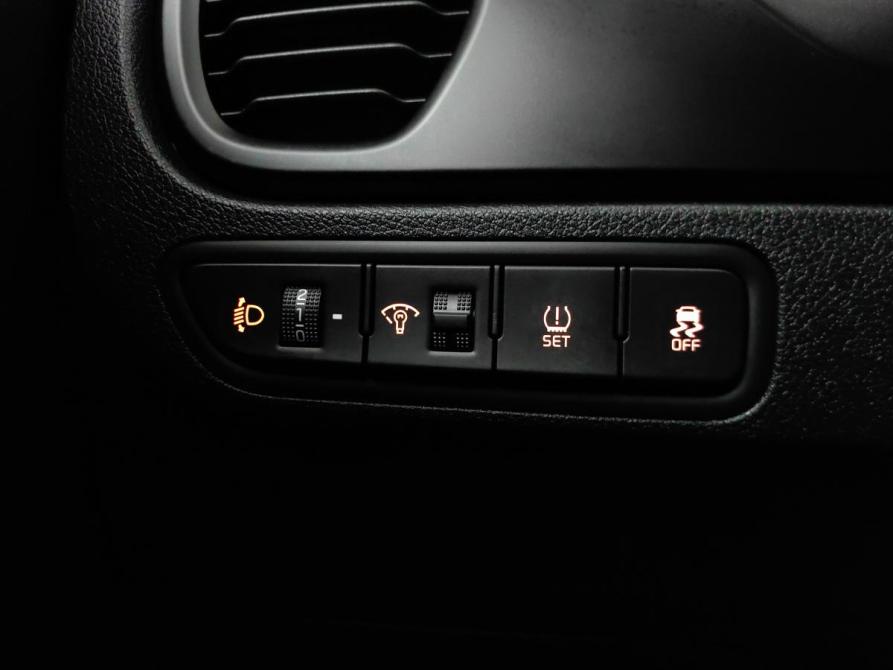 Kia Rio IV Рестайлинг Подольск  - изображение 22