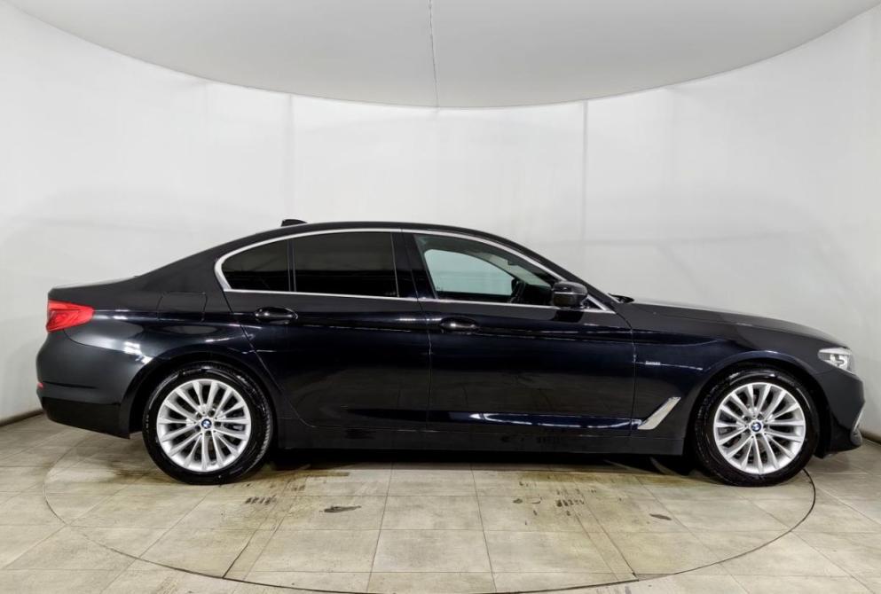 BMW 5 серии VI (F10/F11/F07) Рестайлинг Волгоград  - изображение 8