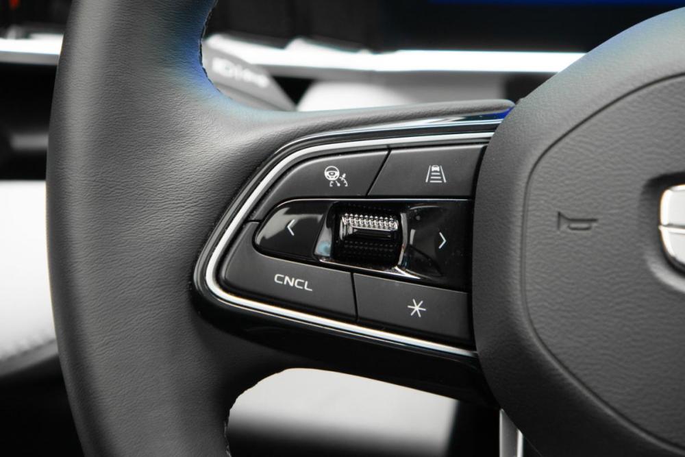Geely Atlas II Москва  - изображение 14