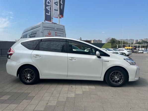 Toyota Prius Alpha I (ZVW40/41) Рестайлинг с пробегом 2015 года, цена 1 450 000 рублей, 126390 км, универсал, Автокод Объявления