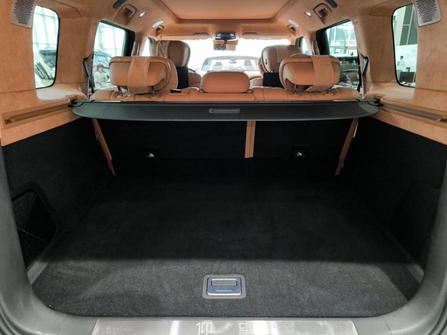 BYD Yangwang U8 Казань  - изображение 12