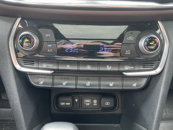 Hyundai Santa Fe IV с пробегом 2019 года, цена 3 100 000 рублей, 133268 км, внедорожник, Автокод Объявления