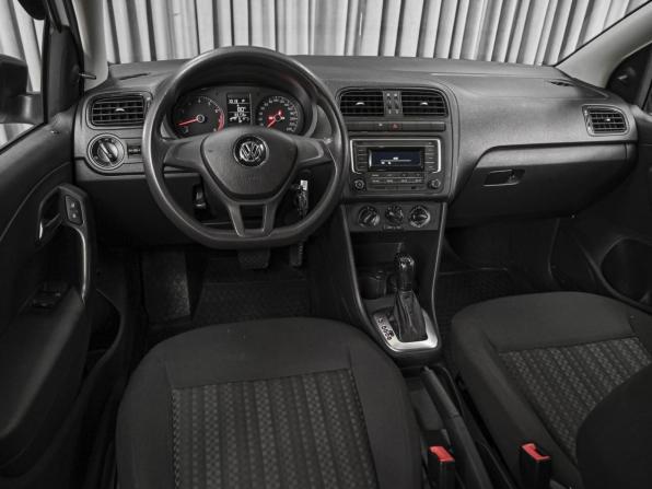 Volkswagen Polo V Рестайлинг с пробегом 2019 года, цена 1 398 000 рублей, 63173 км, седан, Автокод Объявления