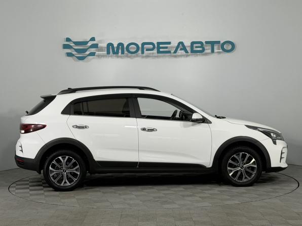 Kia Rio IV Рестайлинг с пробегом 2021 года, цена 1 750 000 рублей, 79500 км, хэтчбек, Автокод Объявления