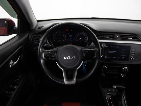 Kia Rio IV Рестайлинг с пробегом 2021 года, цена 1 999 000 рублей, 36046 км, седан, Автокод Объявления