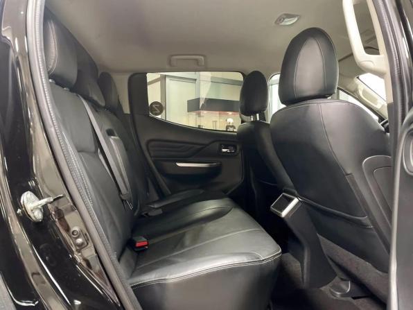 Mitsubishi L200 V Рестайлинг с пробегом 2021 года, цена 4 895 000 рублей, 28129 км, пикап, Автокод Объявления