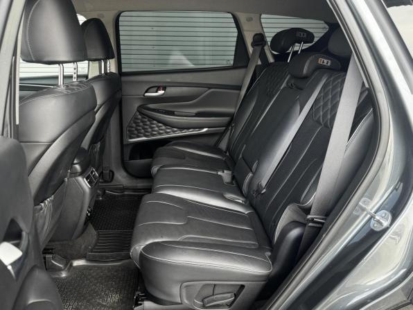 Hyundai Santa Fe IV Рестайлинг с пробегом 2021 года, цена 2 895 000 рублей, 147955 км, внедорожник, Автокод Объявления