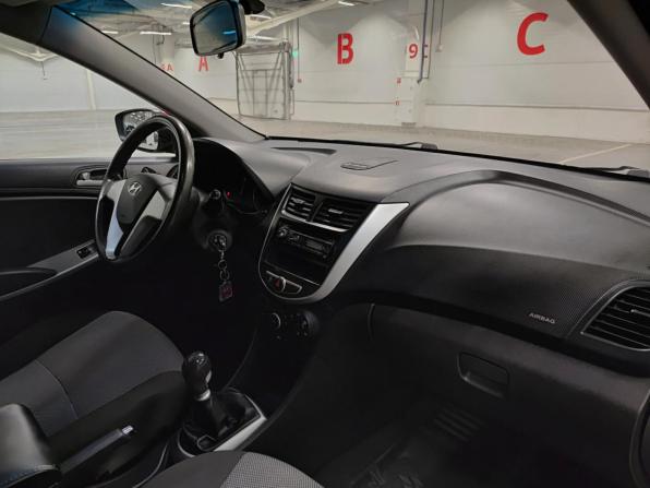 Hyundai Solaris I с пробегом 2011 года, цена 560 000 рублей, 172052 км, седан, Автокод Объявления