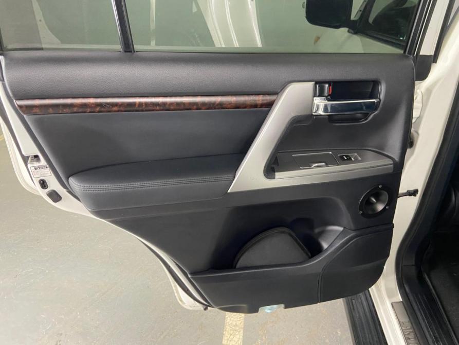 Toyota Land Cruiser 200 Series Рестайлинг 1 Екатеринбург  - изображение 18