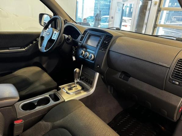 Nissan Pathfinder III Рестайлинг с пробегом 2012 года, цена 1 349 000 рублей, 274000 км, внедорожник, Автокод Объявления