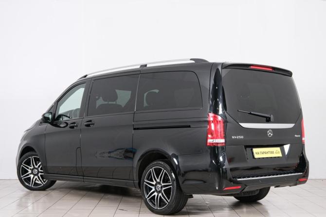 Mercedes-Benz V-Класс III (W447) с пробегом 2018 года, цена 5 099 000 рублей, 120000 км, минивэн, Автокод Объявления